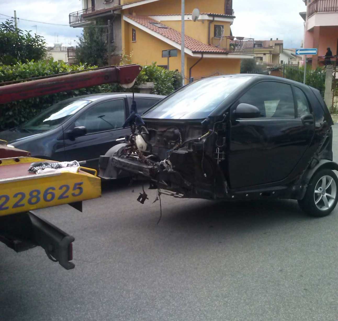 rottamazione-gratis-auto-roma-e-e